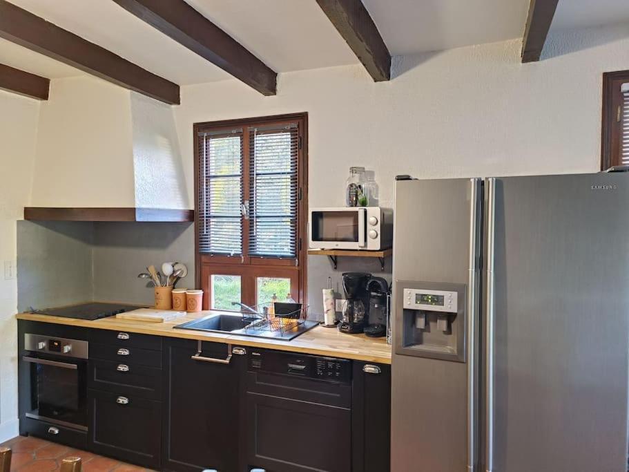 Maison De A La Campagne Hébergement de vacances Boisset (Cantal)